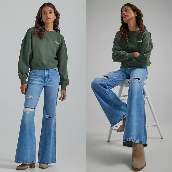 Wrangler Denim - NWT Wrangler Destructed Wanderer Flare Jeans Good Intentions